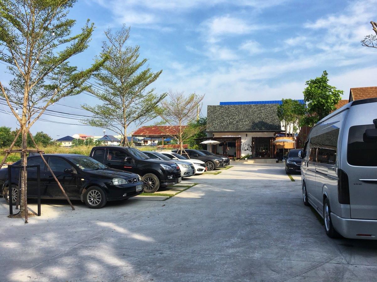 The Mug Resort Chonburi Extérieur photo