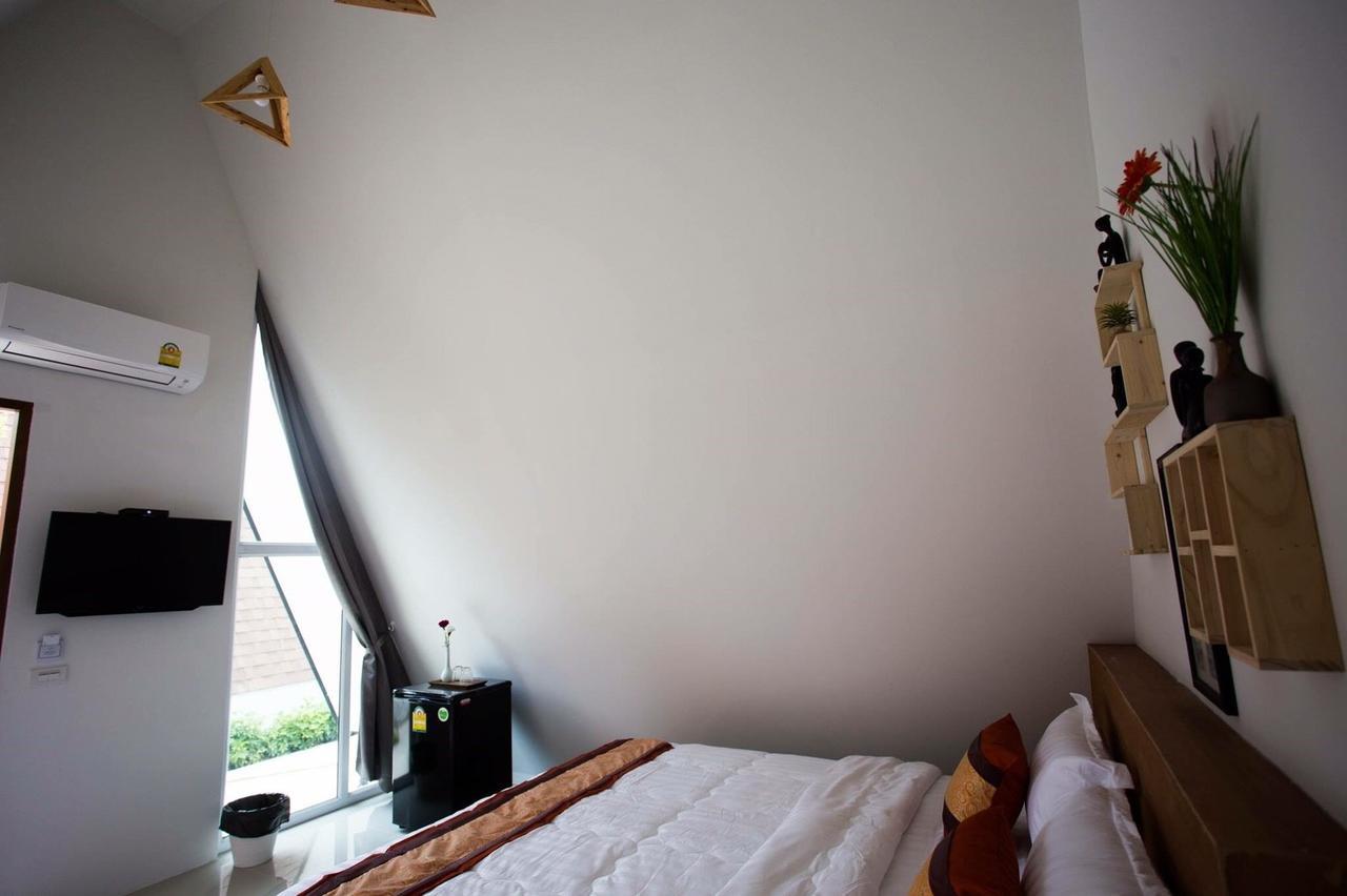 The Mug Resort Chonburi Extérieur photo